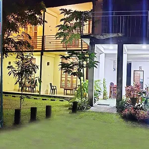 Dream Day Leisure Homes 3*, Sigirîya Sri Lanka